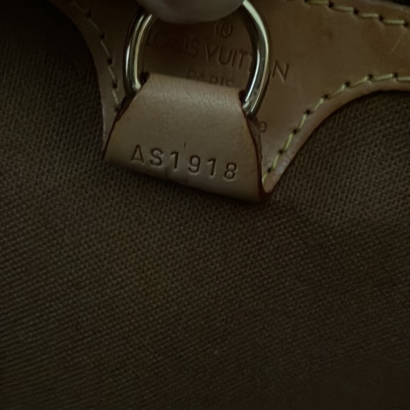 Vintage Louis Vuitton Ellipse MM 🙌 - Picture 10 of 10